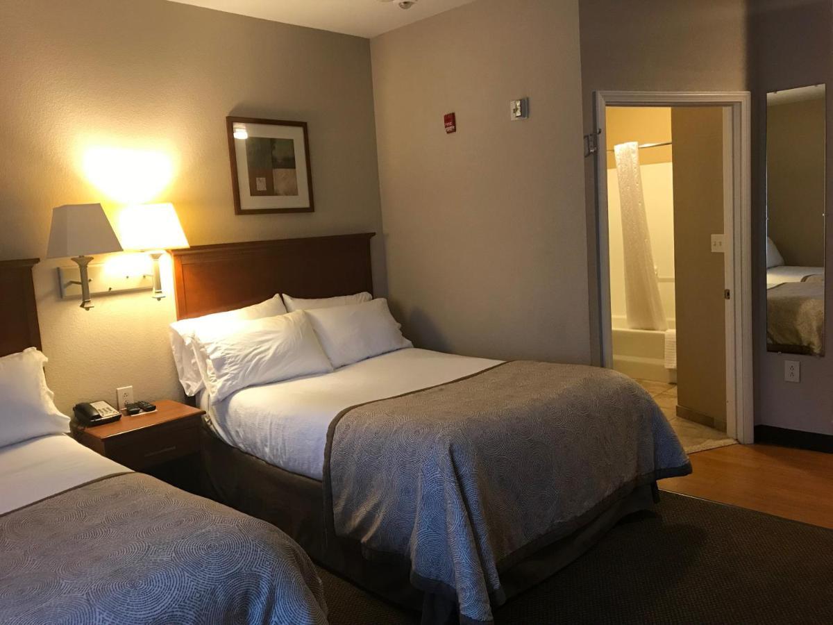 Candlewood Suites Kansas City Airport Εξωτερικό φωτογραφία